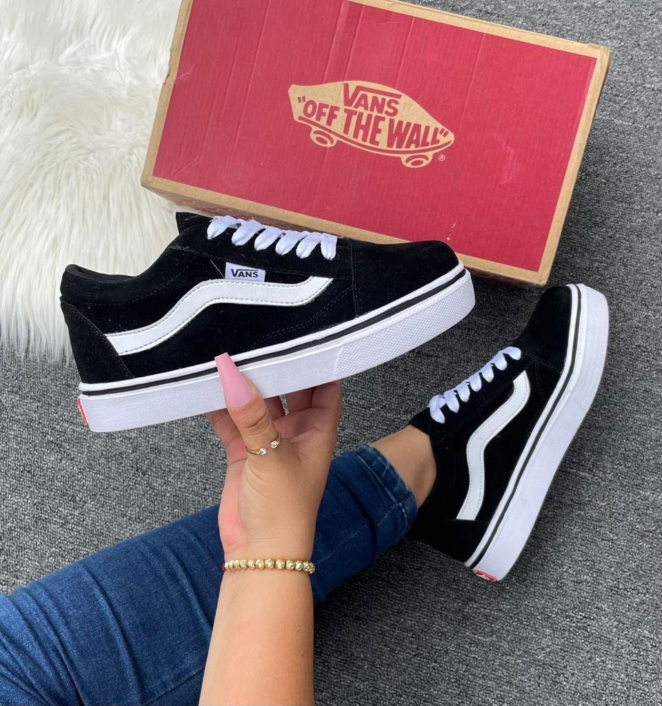 ¡Descubre el Vans Clásico  Unisex! 💎         ENVÍO GRATIS - ¡Últimas unidades disponibles!